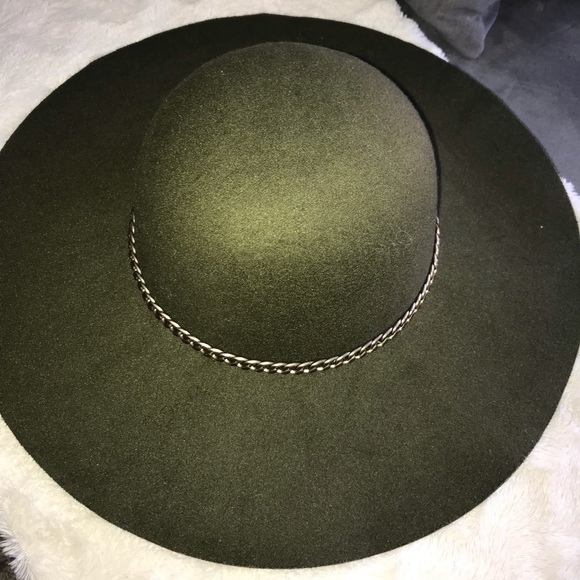 Hat - Picture 2 of 3